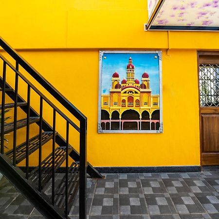 Royal Tusker Luxury Service Apartments مَسّور المظهر الخارجي الصورة