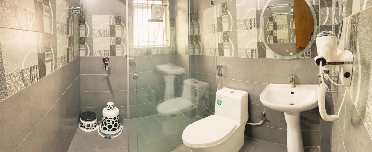 Royal Tusker Luxury Service Apartments مَسّور المظهر الخارجي الصورة